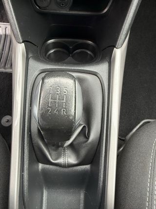 Peugeot 2008 restyling solo**90.000km**impoluto!!!