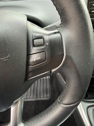 Peugeot 2008 restyling solo**90.000km**impoluto!!!