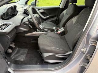 Peugeot 2008 restyling solo**90.000km**impoluto!!!