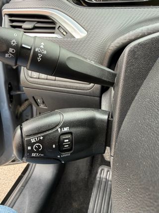 Peugeot 2008 restyling solo**90.000km**impoluto!!!