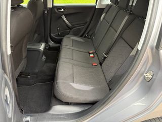 Peugeot 2008 restyling solo**90.000km**impoluto!!!