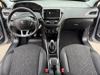 Peugeot 2008 restyling solo**90.000km**impoluto!!!