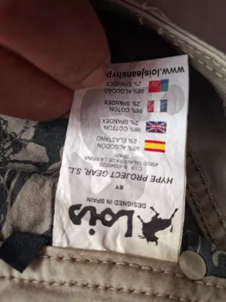 Pantalón cargo beige