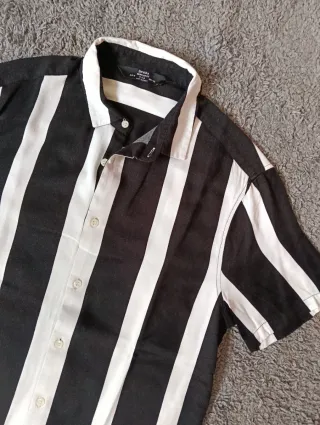 Camicia Bershka righe bianco nero