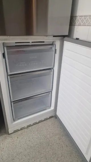 Nevera combi acero inoxidable siemens