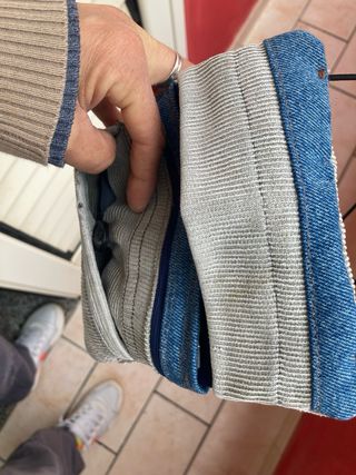 Portatabacco in tessuto blu e beige