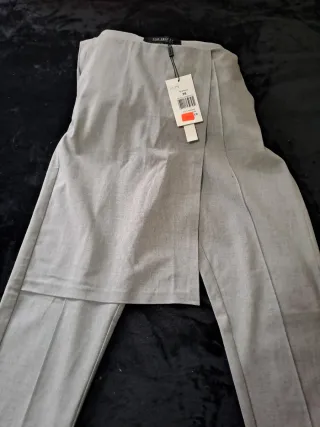 Pantalón vestir chica gris talla 36