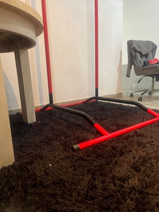 Estación de dominadas y paralelas