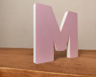 Letra decorativa personalizada