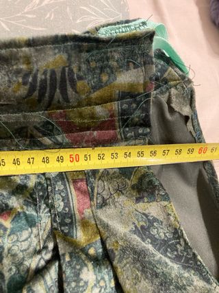 Falda Regional Aragonesa  Cierre pañal