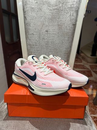 Zapatillas Nike Rosas y Blancas