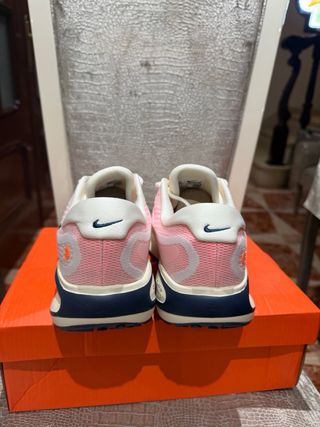 Zapatillas Nike Rosas y Blancas