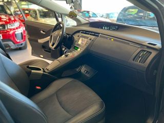 Toyota Prius 1.8 Advance Plug-in 100 kW (136 CV)