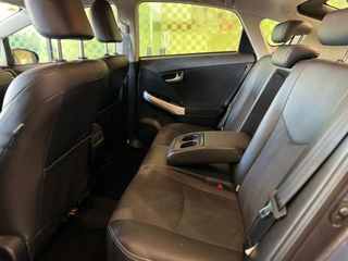 Toyota Prius 1.8 Advance Plug-in 100 kW (136 CV)