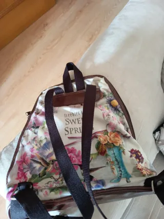 Mochila vintage floral