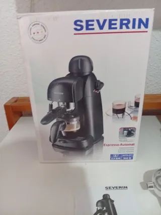 Cafetera Espresso SEVERIN Negra