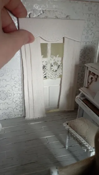 Tende Shabby Chic per Dollhouse 1:12