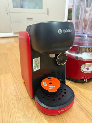 Cafetera Cápsulas Bosch Tassimo Roja