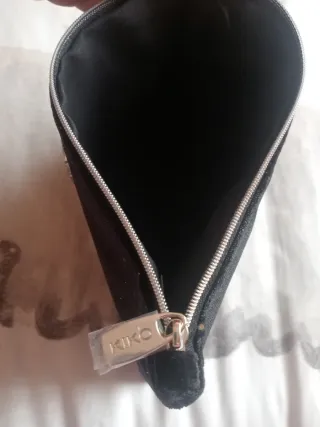 Neceser Kiko Milano Negro Brillante