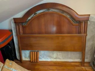 Cabecero y base tapizada rustico roble y forja