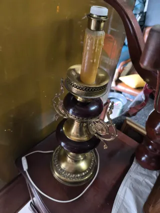 Lámpara de mesa estilo Imperio 65cm