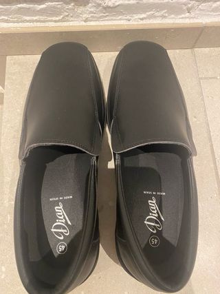 Zapatos de piel negros