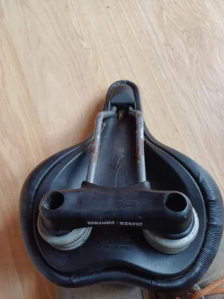 Sillín Bicicleta Monte Grappa Future quivercontrol