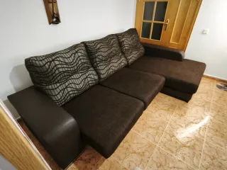 Sofá Chaise Longue El Corte Inglés + 2 Pufs