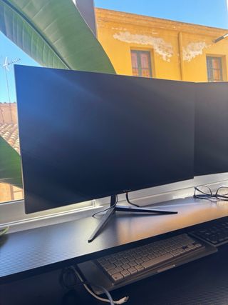 Monitor gaming de 24” Full HD