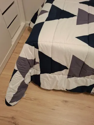 Edredón individual geométrico reversible