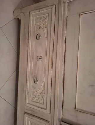 Armadio vintage 2 ante legno