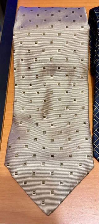 Pack 4 CORBATAS ZARA CORTEFIEL y EL CORTE INGLÉS.