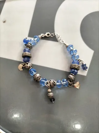 Pulsera plata mujer azul con charms nueva.