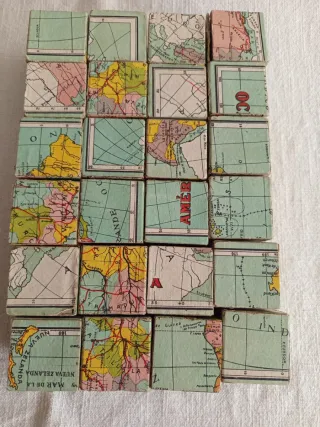 Puzzle Antiguo de los continentes del mundo .