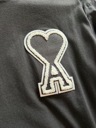 Camiseta AMI Paris Negra