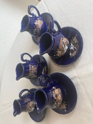 Juego de 5 jarras de porcelana japonesa