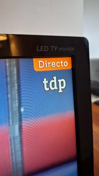 TV Philips 21 Negra y Plateada