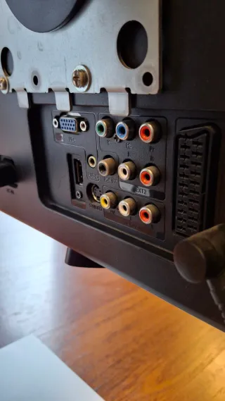 TV Philips 21 Negra y Plateada