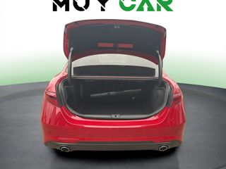 Alfa Romeo Giulia 2.2 Diesel Super AT 132 kW (180 CV)