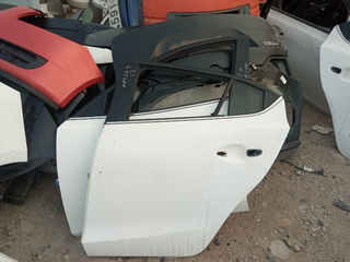 PUERTA TRASERA IZQUIERDA MAZDA 3 LIM. () 2.0 I 12