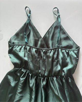 Vestito estivo verde con gonna a ruota