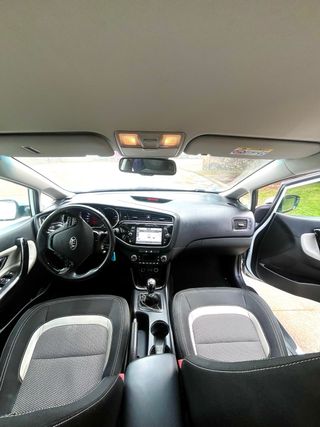 KIA CEED 1.6 CRDI X-TECH 2018