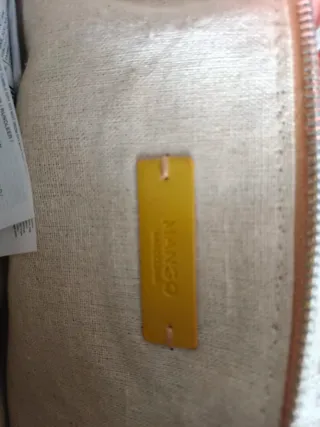 Bolso de piel estampado Mango