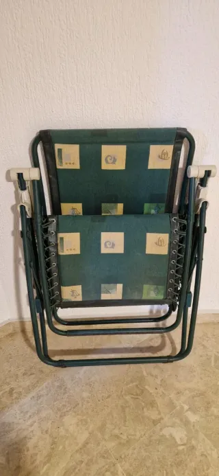 Lettino pieghevole ideale per il relax all'aperto