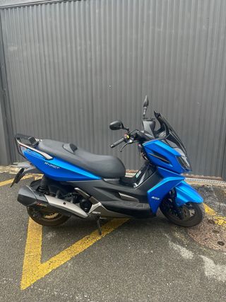Kymco K-XCT 300i ABS Azul