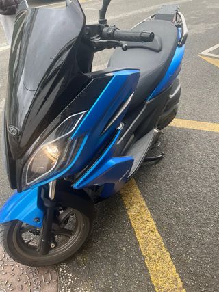 Kymco K-XCT 300i ABS Azul
