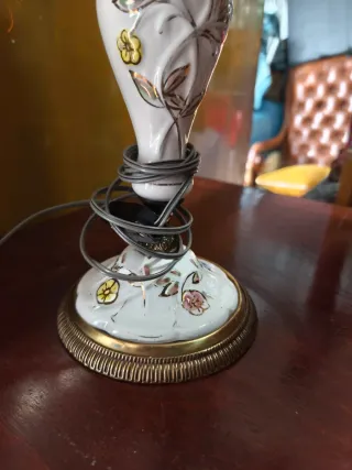 Lámpara de mesa porcelana y bronce