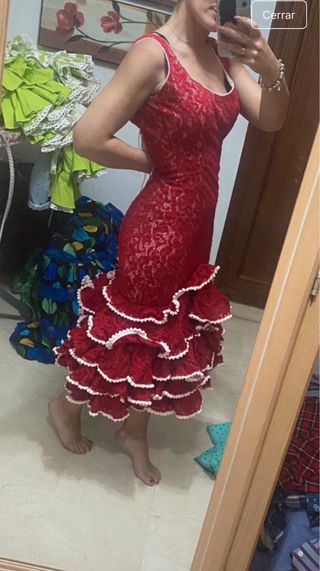 Traje de flamenca rojo y blanco