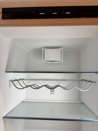 Nevera Balay Integrable 1 Puerta. Uso 6 meses.