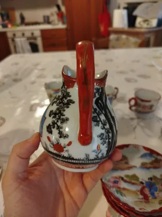 Set tazzine di porcellana giapponese